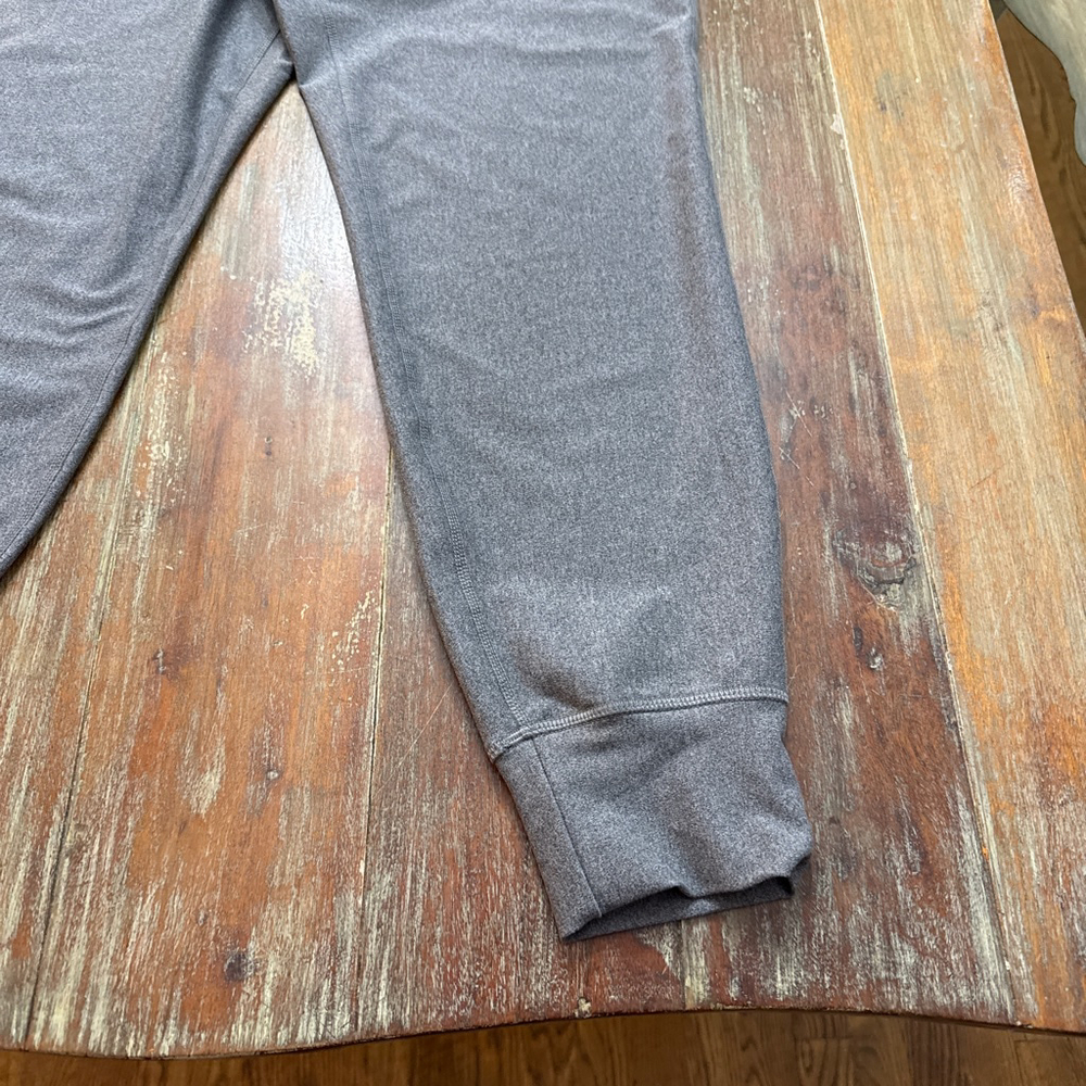 Old Navy Active Heathered Gray Powersoft High Rise Joggers Medium - Picture 4 of 12